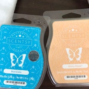2 Scentsy bars = Skinny Dippin’ &  Blue Grotto